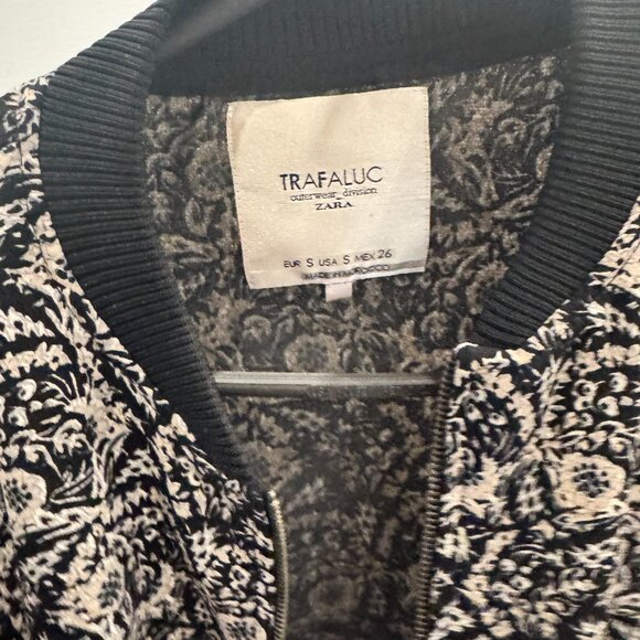 ZARA Jacket - Picture 3 of 3